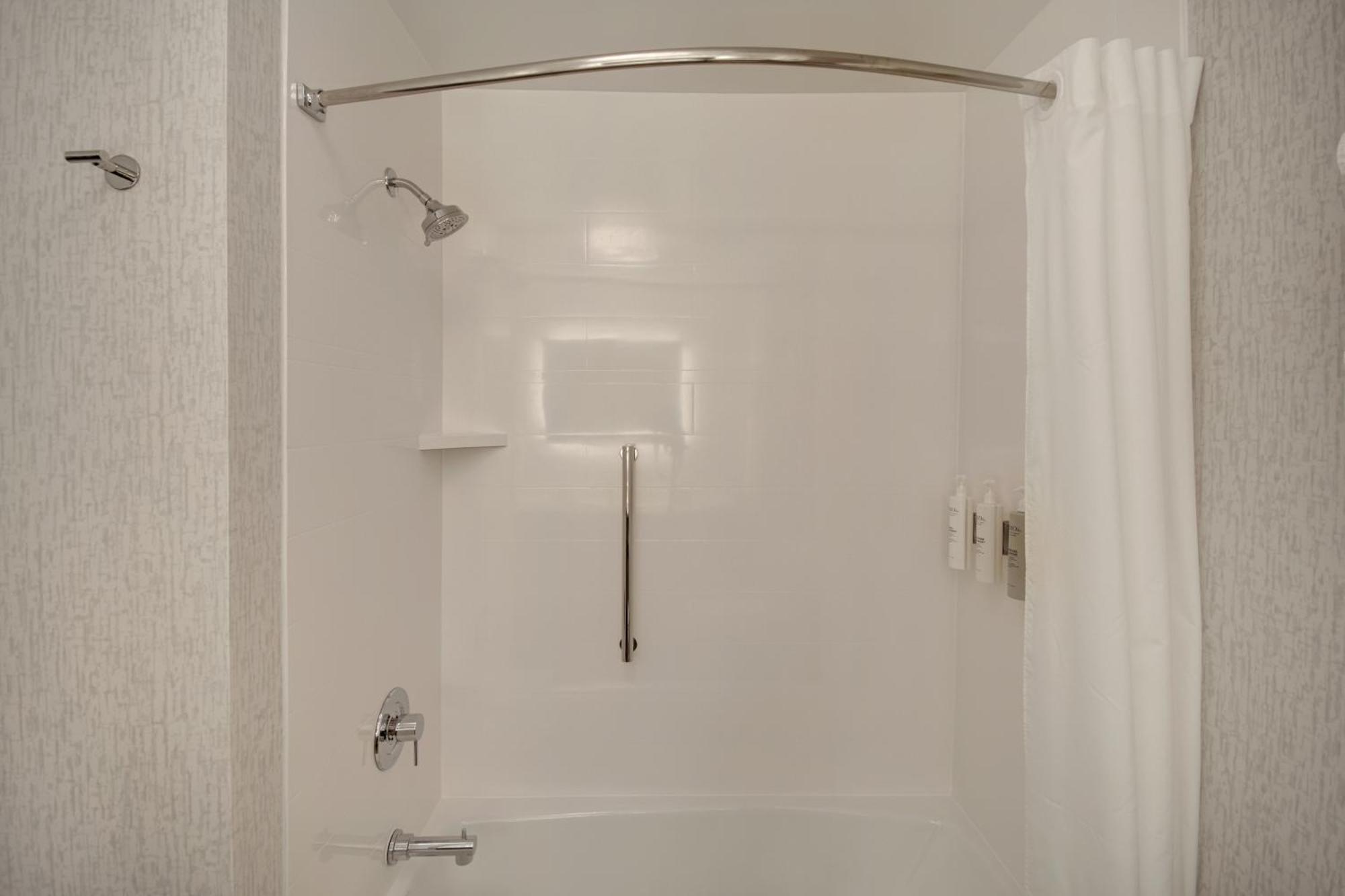 Hampton Inn & Suites Dayton-Vandalia Murlin Heights Экстерьер фото